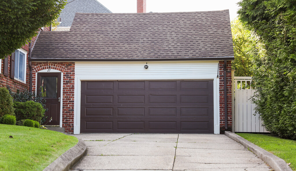 Electric shutter installation